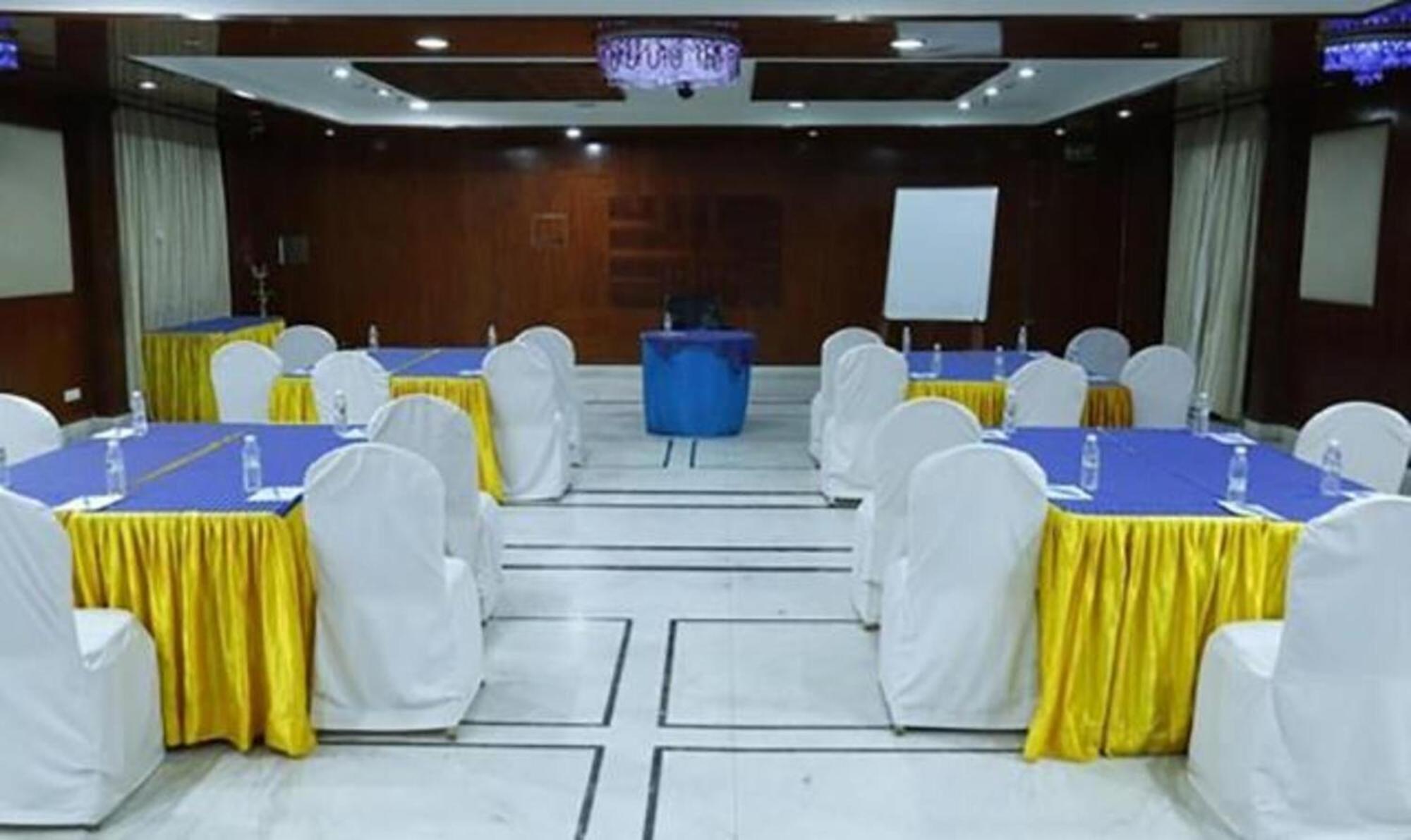 Fabhotel Prime Chennai Deluxe מראה חיצוני תמונה