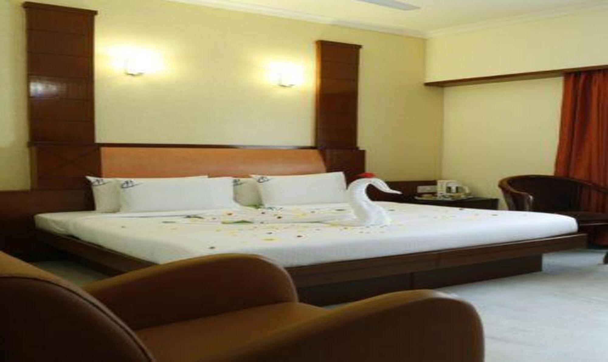 Fabhotel Prime Chennai Deluxe מראה חיצוני תמונה