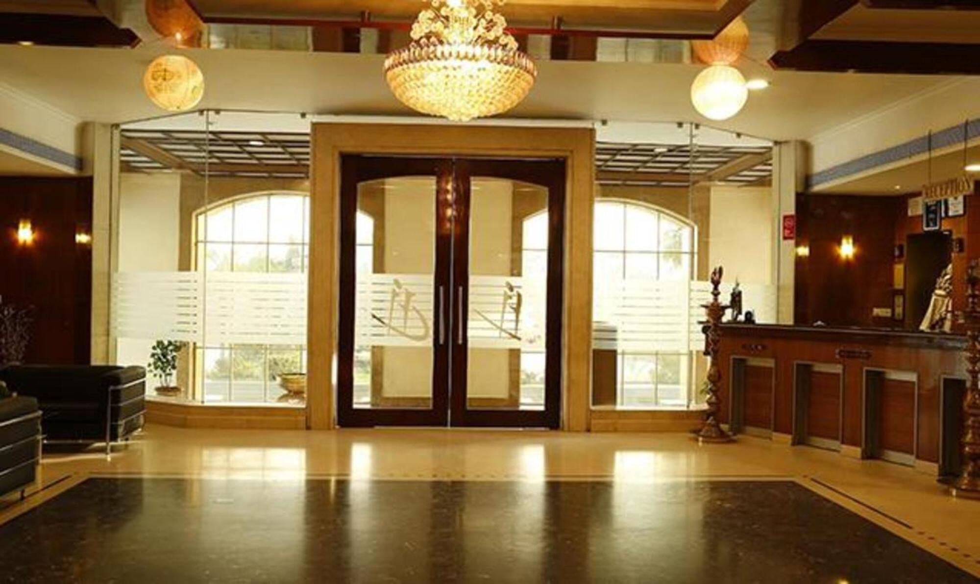 Fabhotel Prime Chennai Deluxe מראה חיצוני תמונה