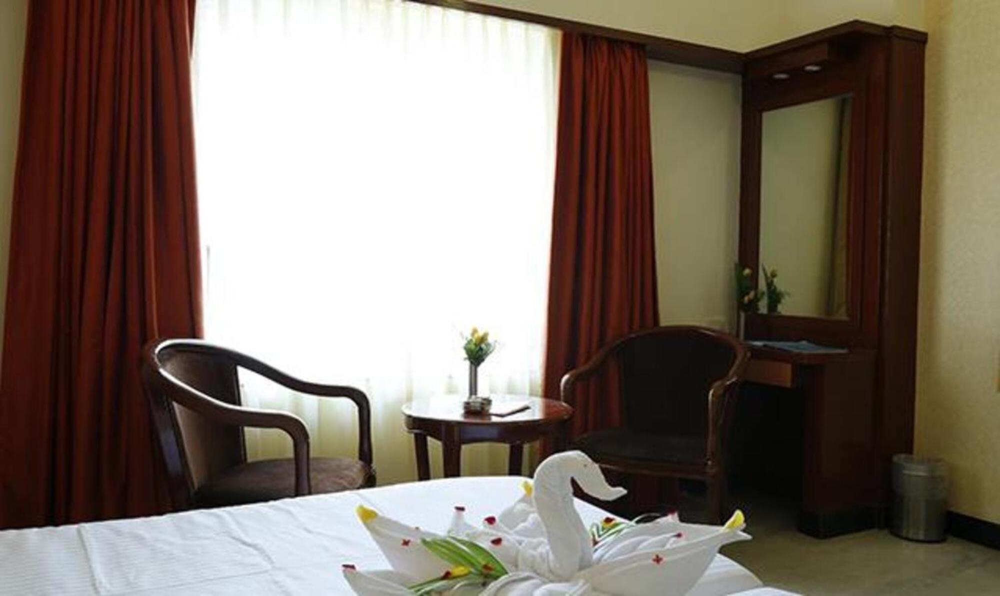 Fabhotel Prime Chennai Deluxe מראה חיצוני תמונה