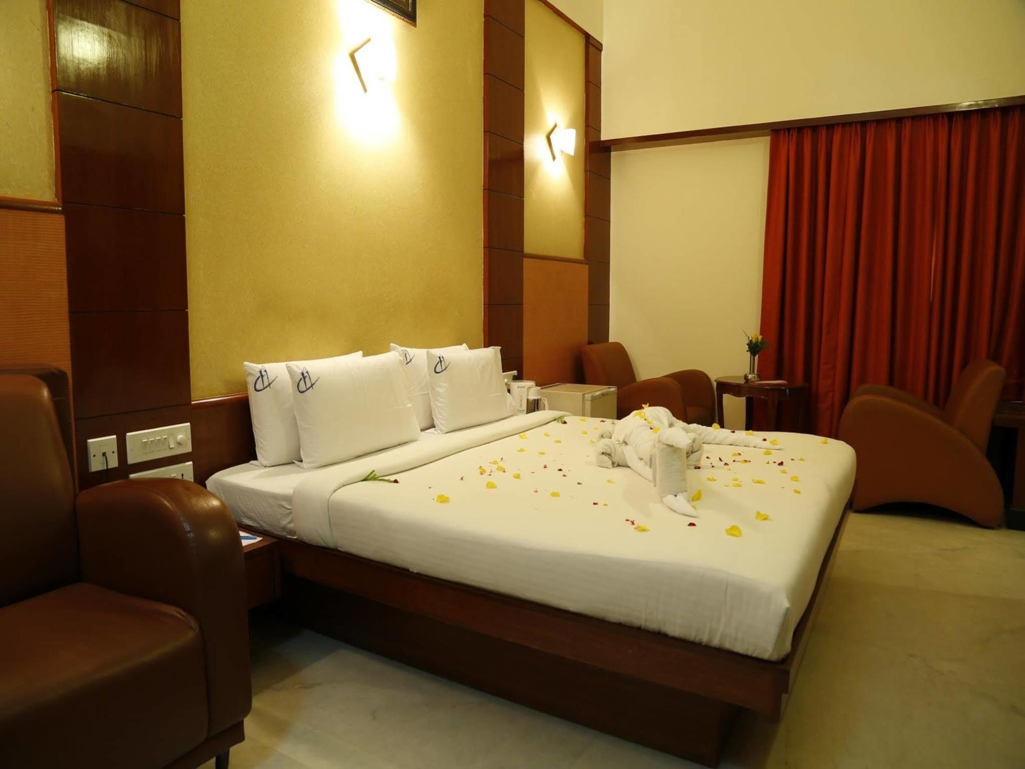 Fabhotel Prime Chennai Deluxe מראה חיצוני תמונה